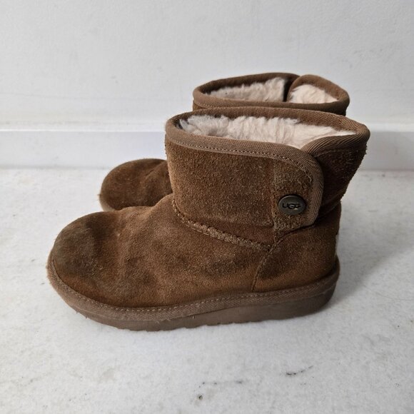 UGG Girls Size 13 Jona Kids Boots Youth Suede Shearling Boots Brown - Picture 1 of 13